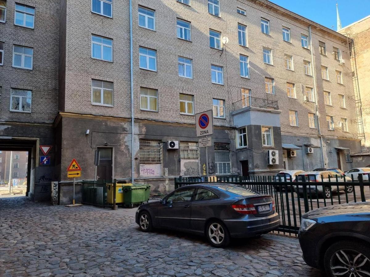 City Inn Riga Apartment Old Town Home With Parking 외부 사진